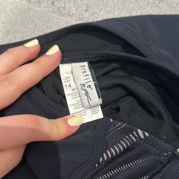 Profile by gottex bikini - Picture 7 of 7